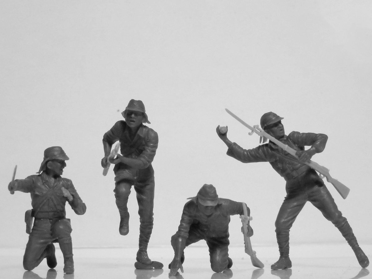 1/35 Japan Infantry (1942-1945) (4 Figures)