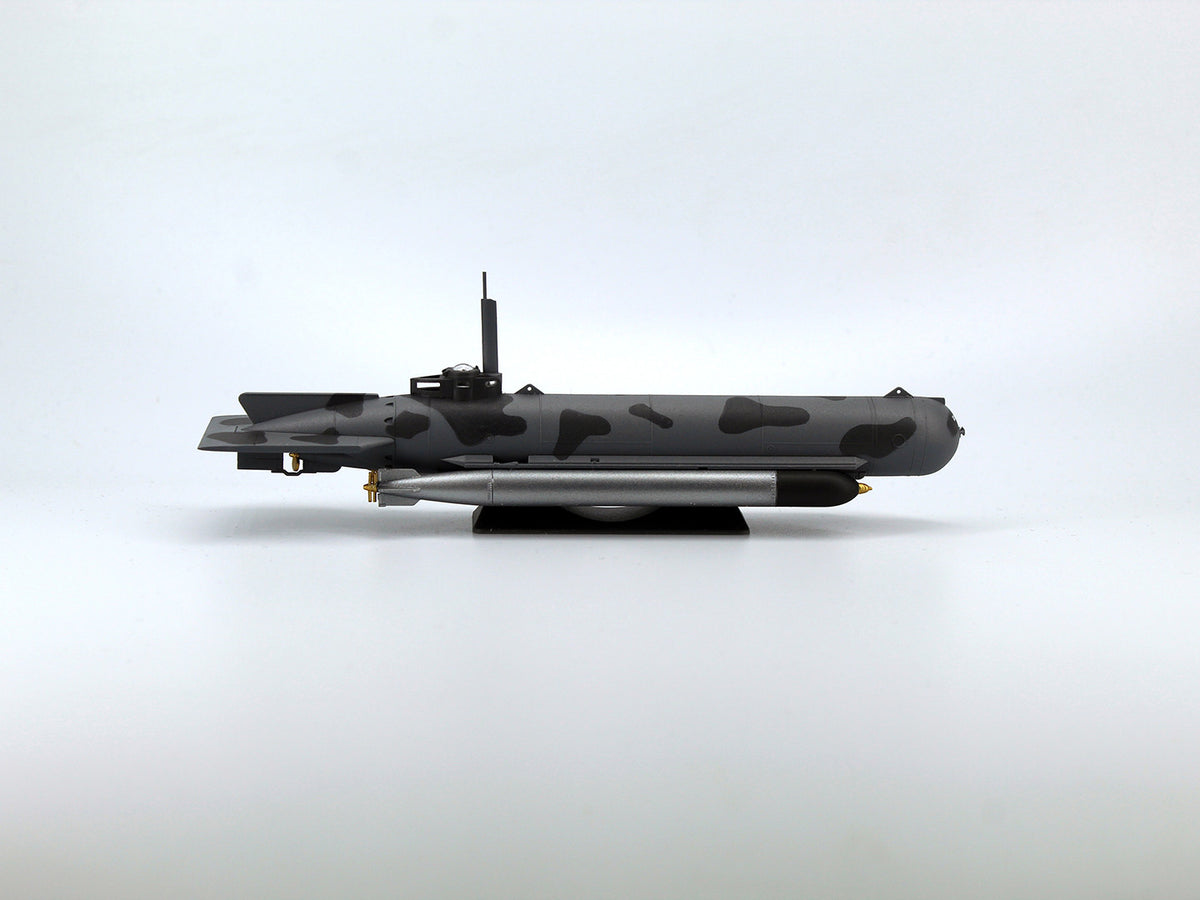 1/72 U-Boat Type 'Molch' WWII German Midget Submarine