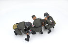 1/35 WWII German Military Medical Personnel