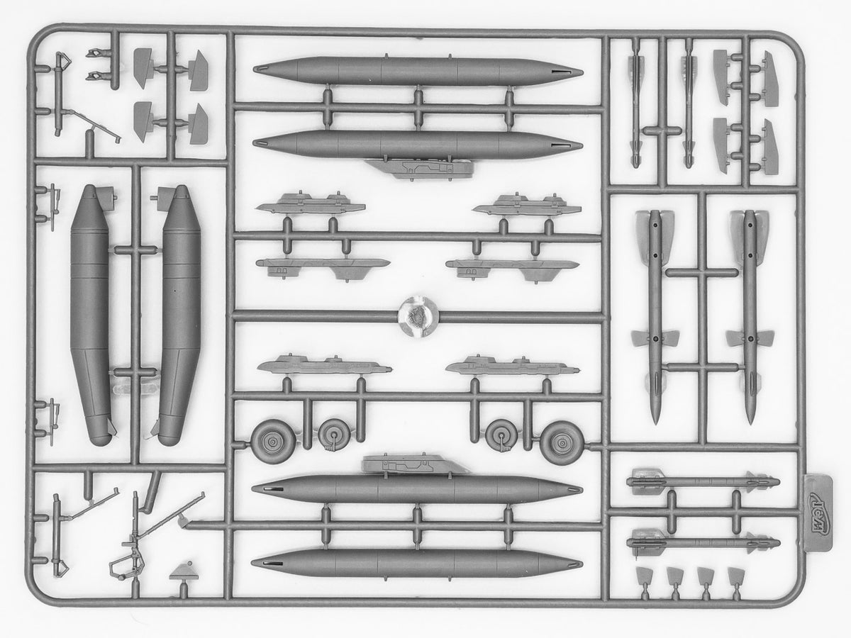 1/72 Mikoyan-29 "9-13" Soviet Frontline Fighter