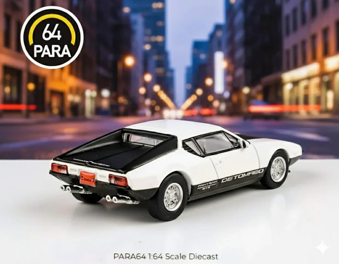 1/64 1972 De Tomaso Pantera White / Black