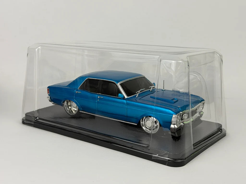 1/24 Ford Falcon XW Blue Light Up