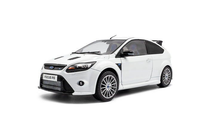 1/18 2009 Ford Focus RS Mk2 Frozen White