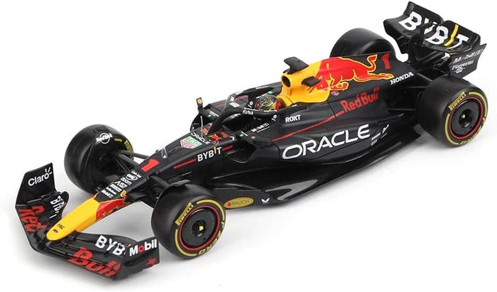 1/24 2023 F1 Red Bull Racing RB19 #1 Verstappen Champion in Showcase