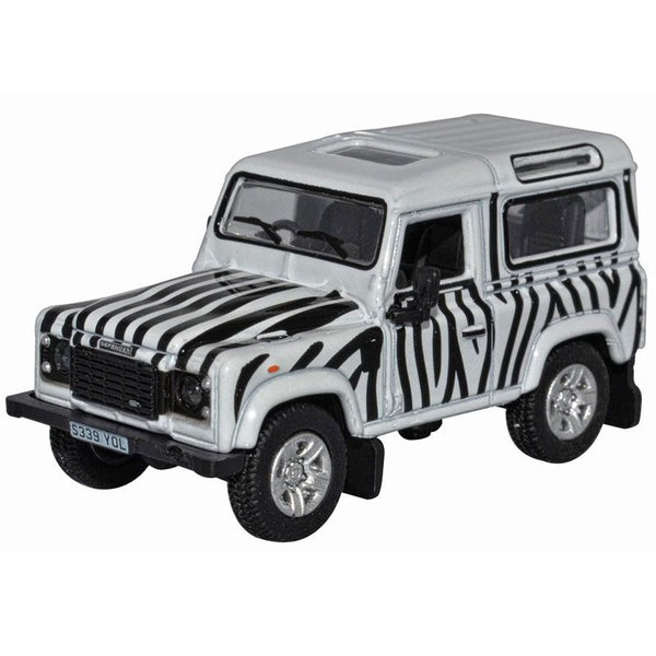 1/76 Land Rover Defender 90 Safari