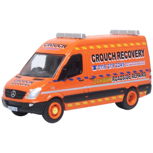 1/76 Mercedes Sprinter Van Crouch