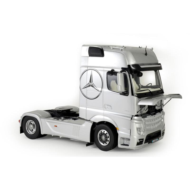 自動車 ITALERI MercedesBenz ActrosMP4GigaSpace Italeri 1/24 Mercedes Benz Actros MP4 Gigaspace – Hobbyco