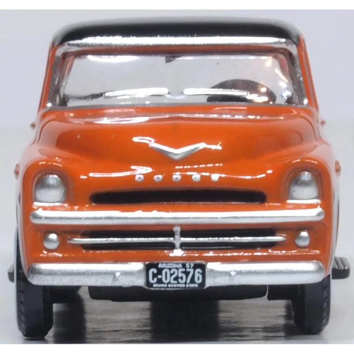 1/87 Dodge D100 Pick Up 1957 Omaha Orange and Jewel Black