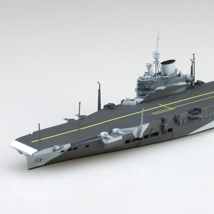 image4_image1_1/700 British Aircraft Carrier Illustrious