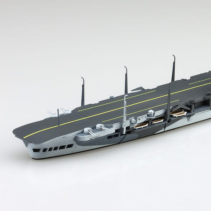 image6_1/700 British Aircraft Carrier Illustrious