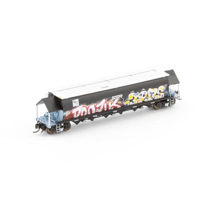 N BGVF 1314Q Grain Hopper SSR Black with SSR Logo & Graffiti