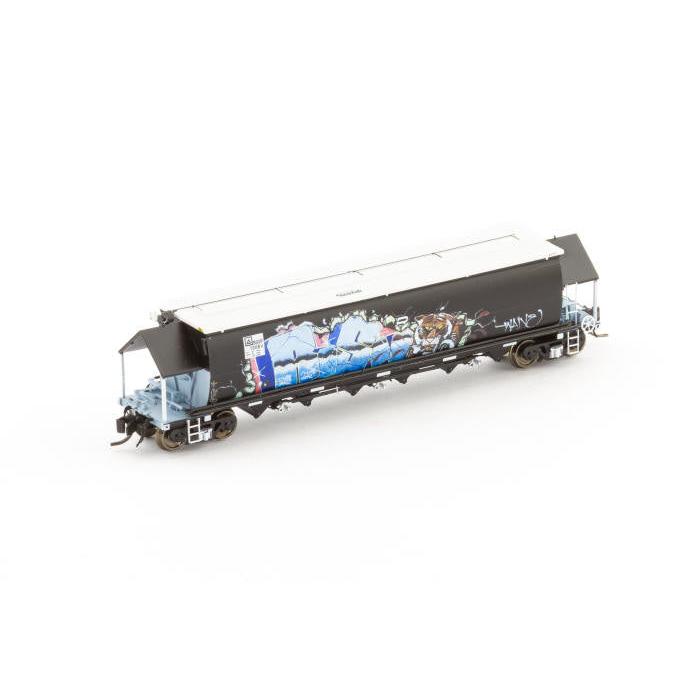 N BGVF 1308V Grain Hopper SSR Black with SSR Logo & Graffiti