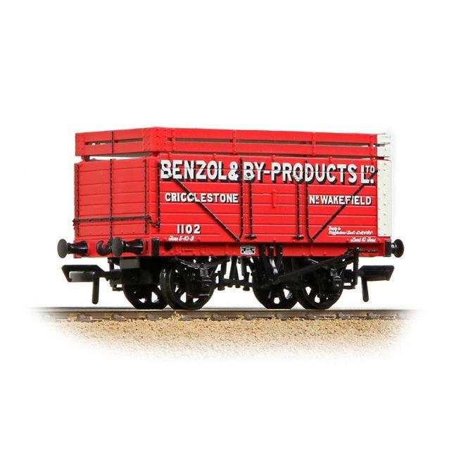 image1_OO 7 Plank Wagon with Coke Rails 'Benzol & By-Products Ltd' Red