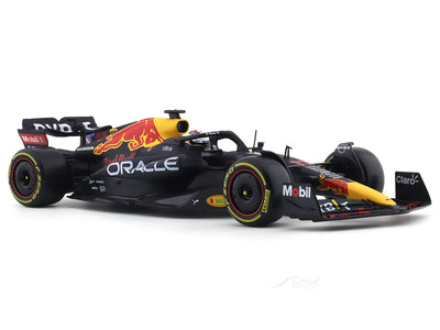 1/24 2022 F1 Red Bull Racing RB18 #11 Perez