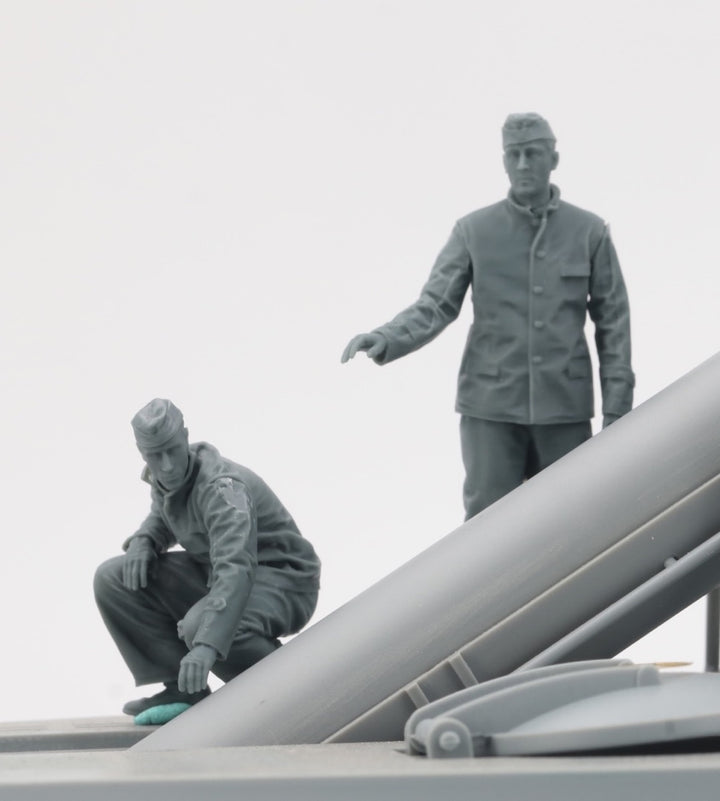 1/35 German Submariners & Commanders (Loading) Plastic Model Kit_2