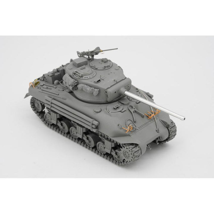 1/35 Sherman M4A1 76W Plastic Model Kit