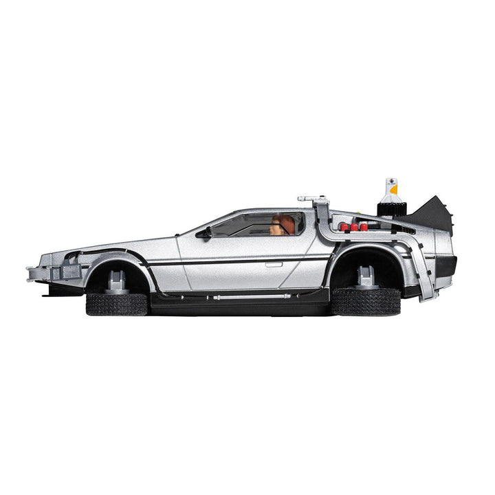 image2_1/32 Flying Time Machine - Back To The Future 2