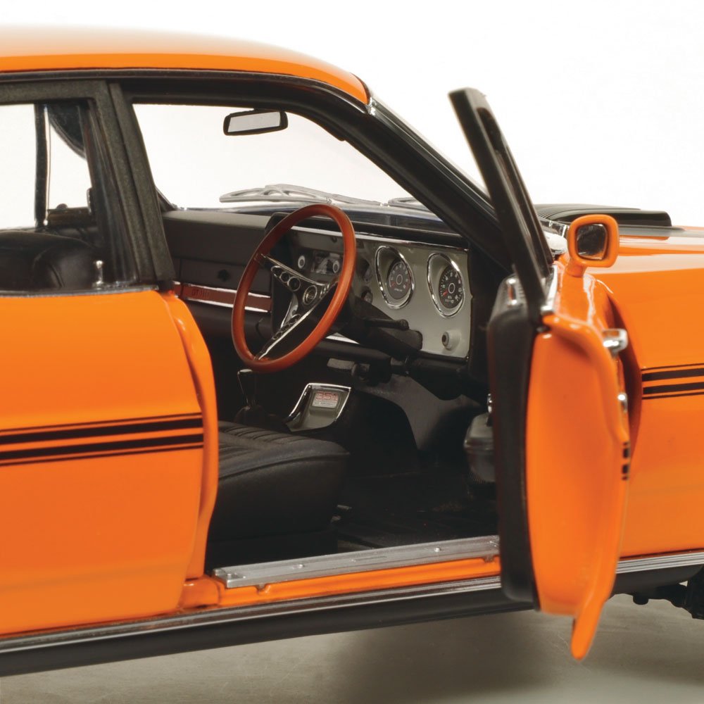 Classic Carlectables 1/18 Ford XY Falcon GT-HO Phase III Raw