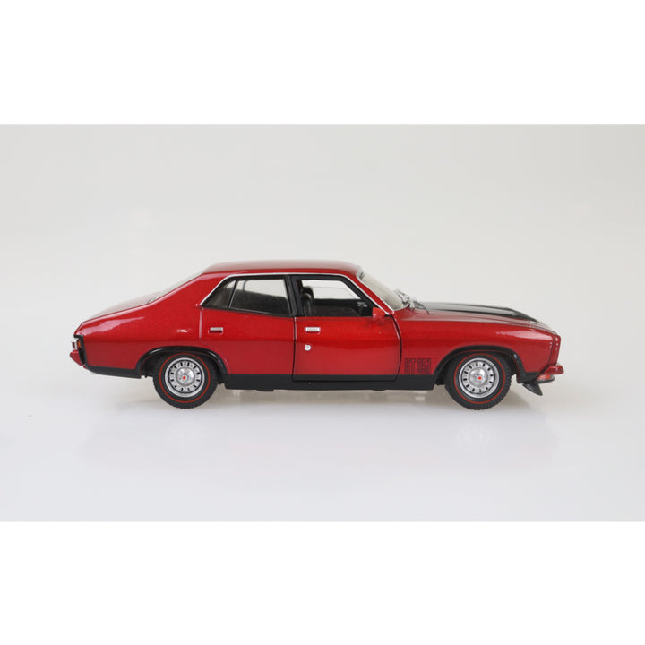 image2_1/32 Red XB GT Ford 4-Door