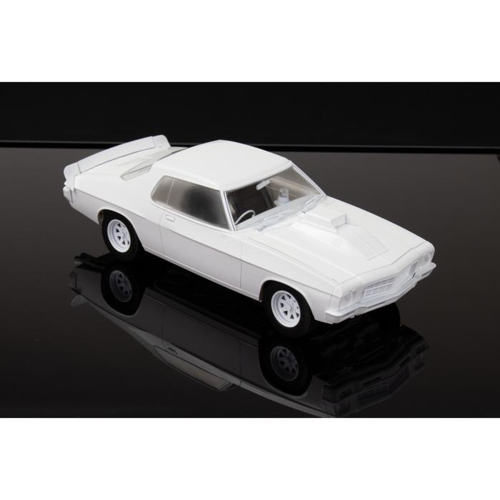 1/24 MFP Custom HQ Monaro Model Kit