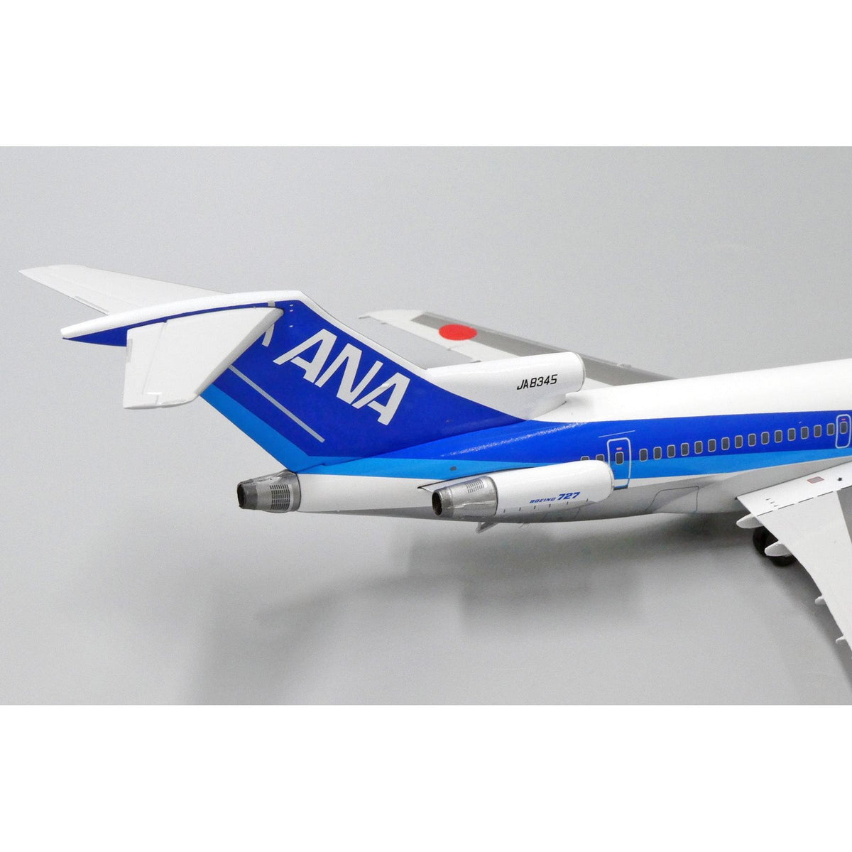 1/200 All Nippon Airways Boeing 727-200 Reg: JA8345 with Stand