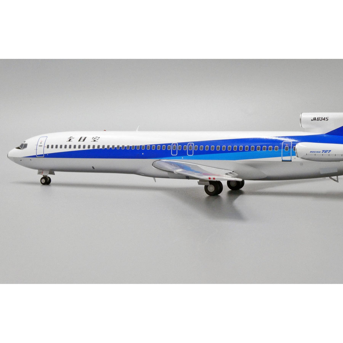 1/200 All Nippon Airways Boeing 727-200 Reg: JA8345 with Stand