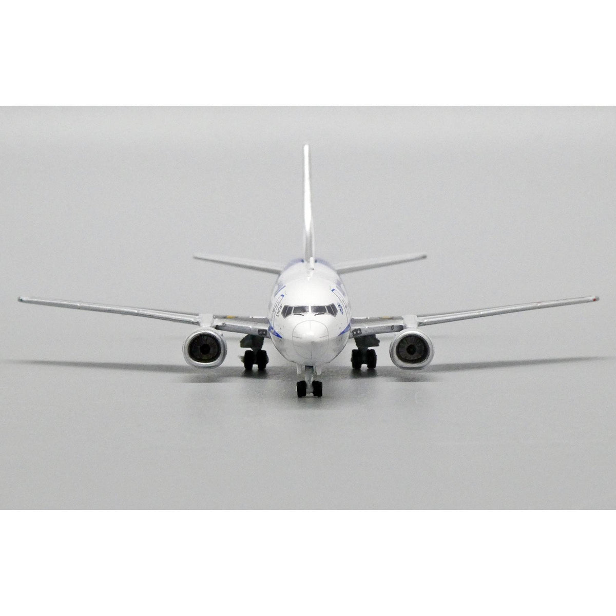 1/400 All Nippon Airways Boeing 737-500 "Farewell" Reg: JA307K with Antenna