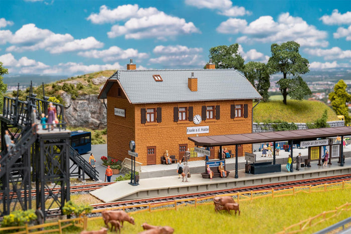 HO Eisele Railway Station Promtional Set