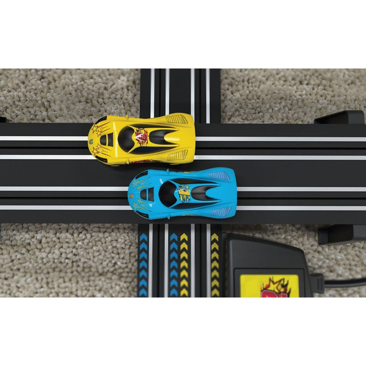 image11_1/64 My First Scalextric Let's Play - Race Set (Battery Operated) Slot Car Set