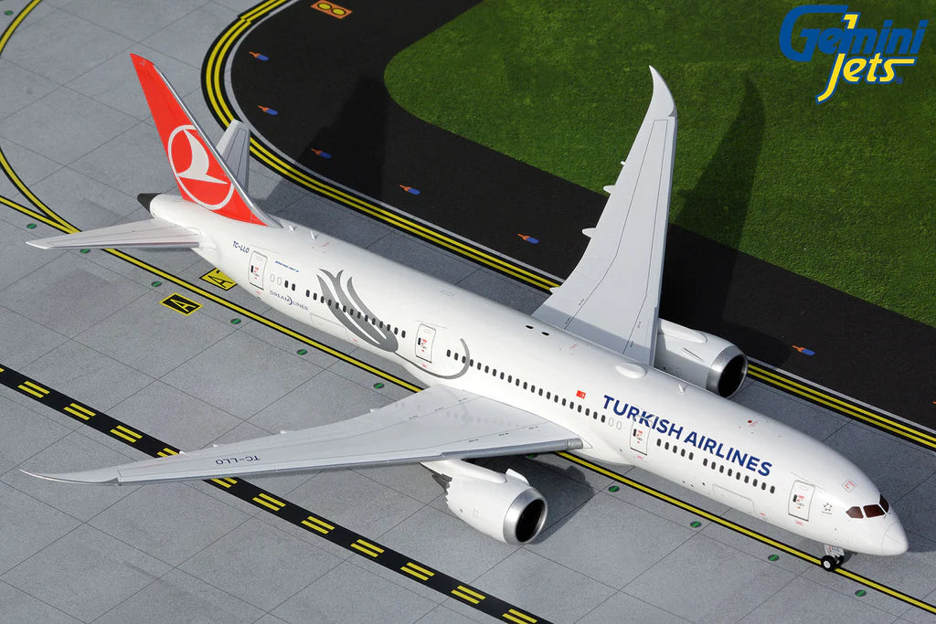 1/200 Turkish Airlines B787-9 TC-LLO