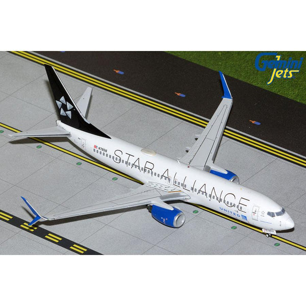 1/200 United Airlines B737-800W N76516 "Star Alliance" Livery