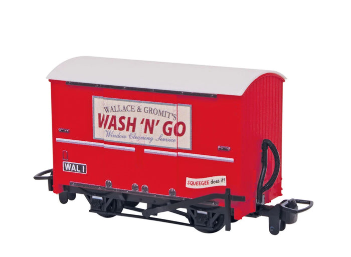 OO9 RTR Box Van Wallace & Gromit Wash 'n' Go