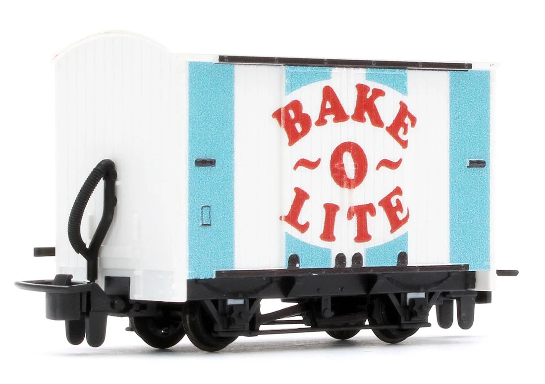 oo9-rtr-box-van-wallace-gromit-aardman-50th-anniversary-wagon-collectors-set