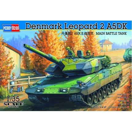1/35 Danish Leopard 2A5DK Tank Plastic Model Kit