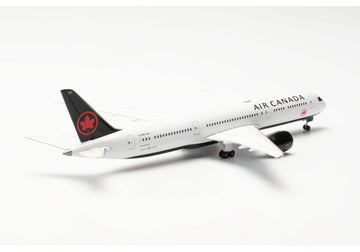 HE534789 1/500 Air Canada Boeing 787-9 Dreamliner CFSBV