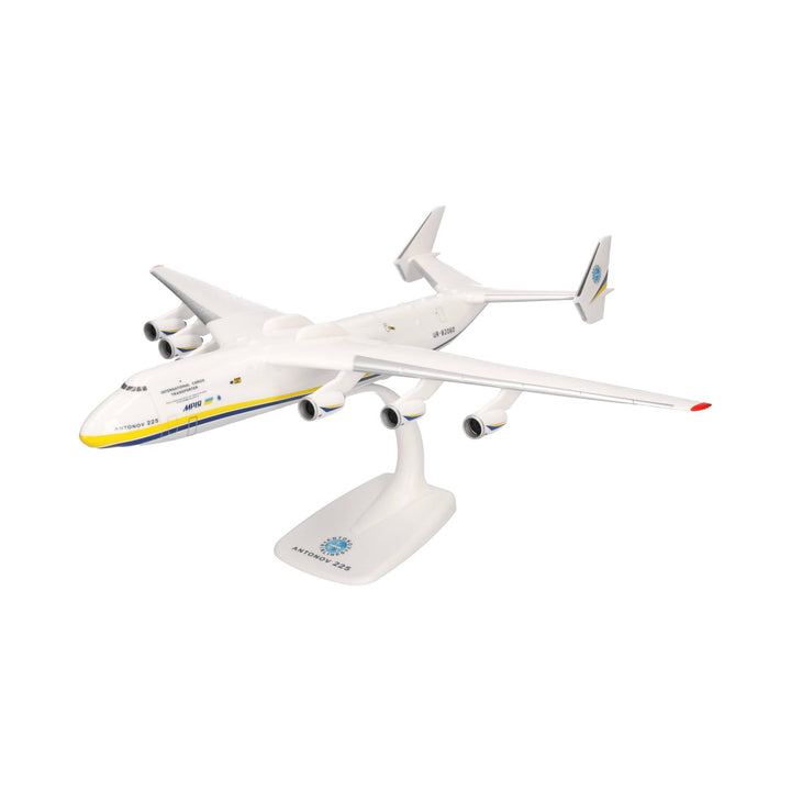 1/250 Snap-Fit Antonov Airlines Antonov AN-225 "Mriya"