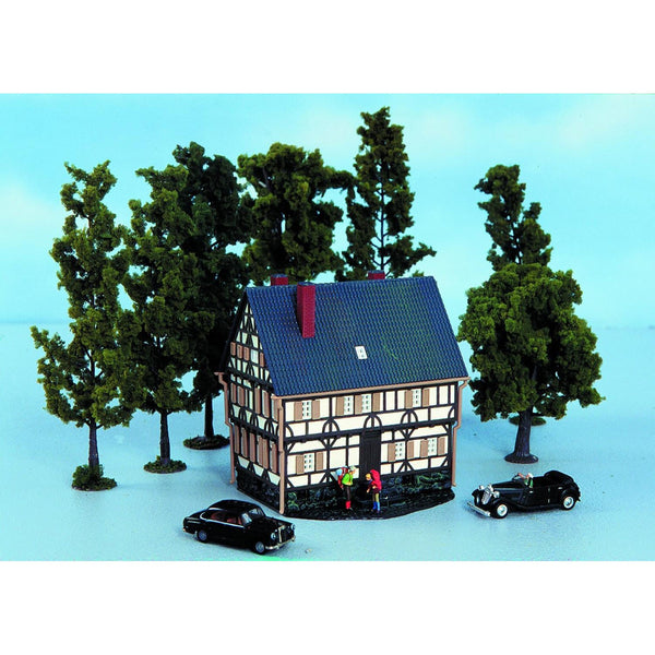 HO Half-Timbered House Kit