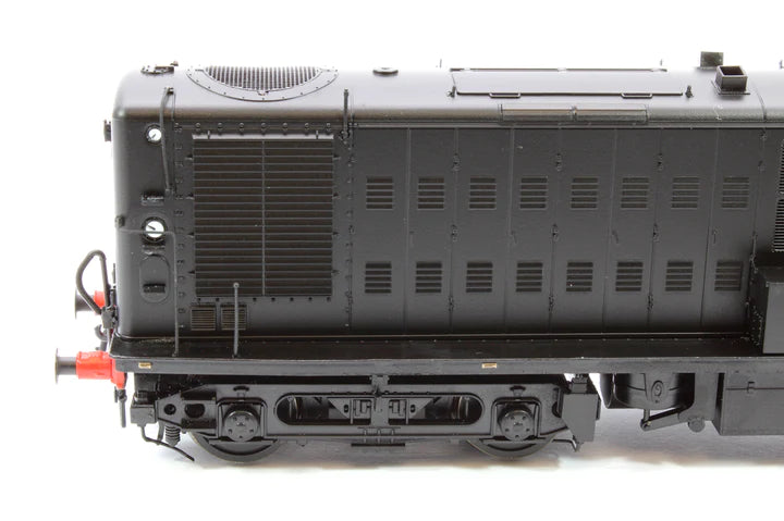 OO BR Black Early Crest 10800 with Black Bogies V2_8