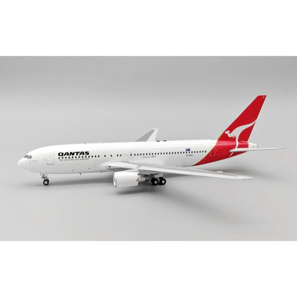 image1_1/200 Qantas Boeing 767-200/ER VH-EAJ