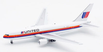 1/200 United Airlines Boeing 767-200 N611UA "Saul Bass"