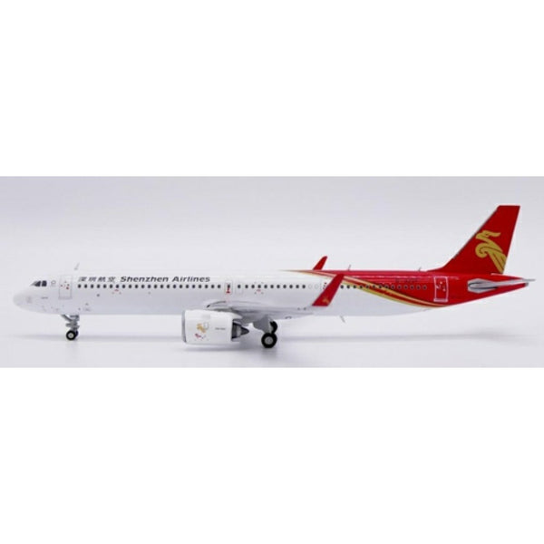 image1_1/400 Shenzhen Airlines Airbus A321NEO Reg: B-32CF with Antenna