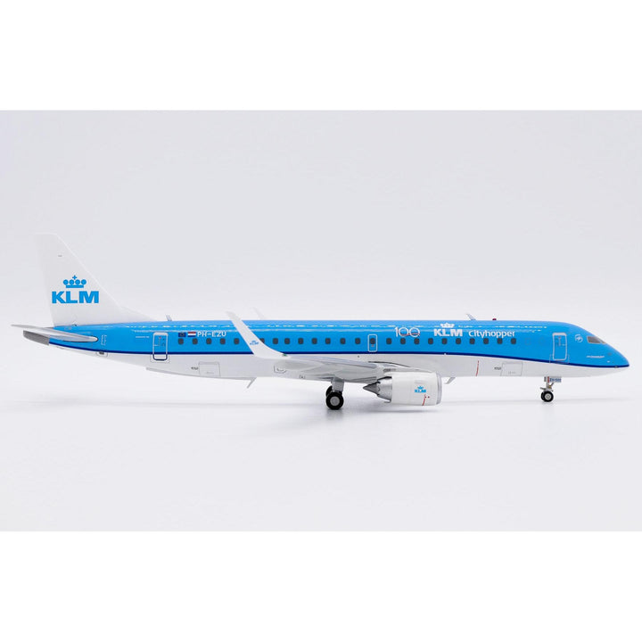 1/200 KLM Cityhopper Embraer ERJ-190STD "100" Reg: PH-EZU with Stand