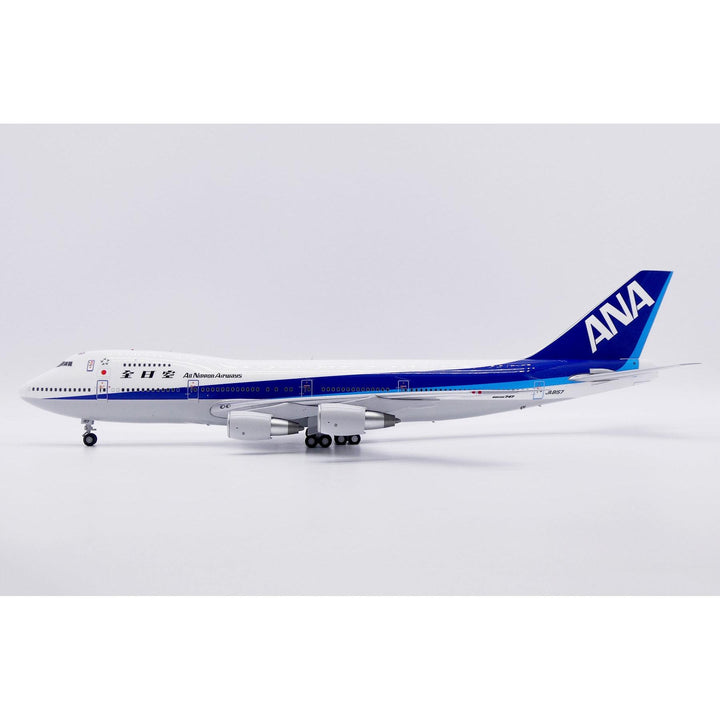 1/200 All Nippon Airways Boeing 747SR "Last Flight" Reg: JA8157 with Stand