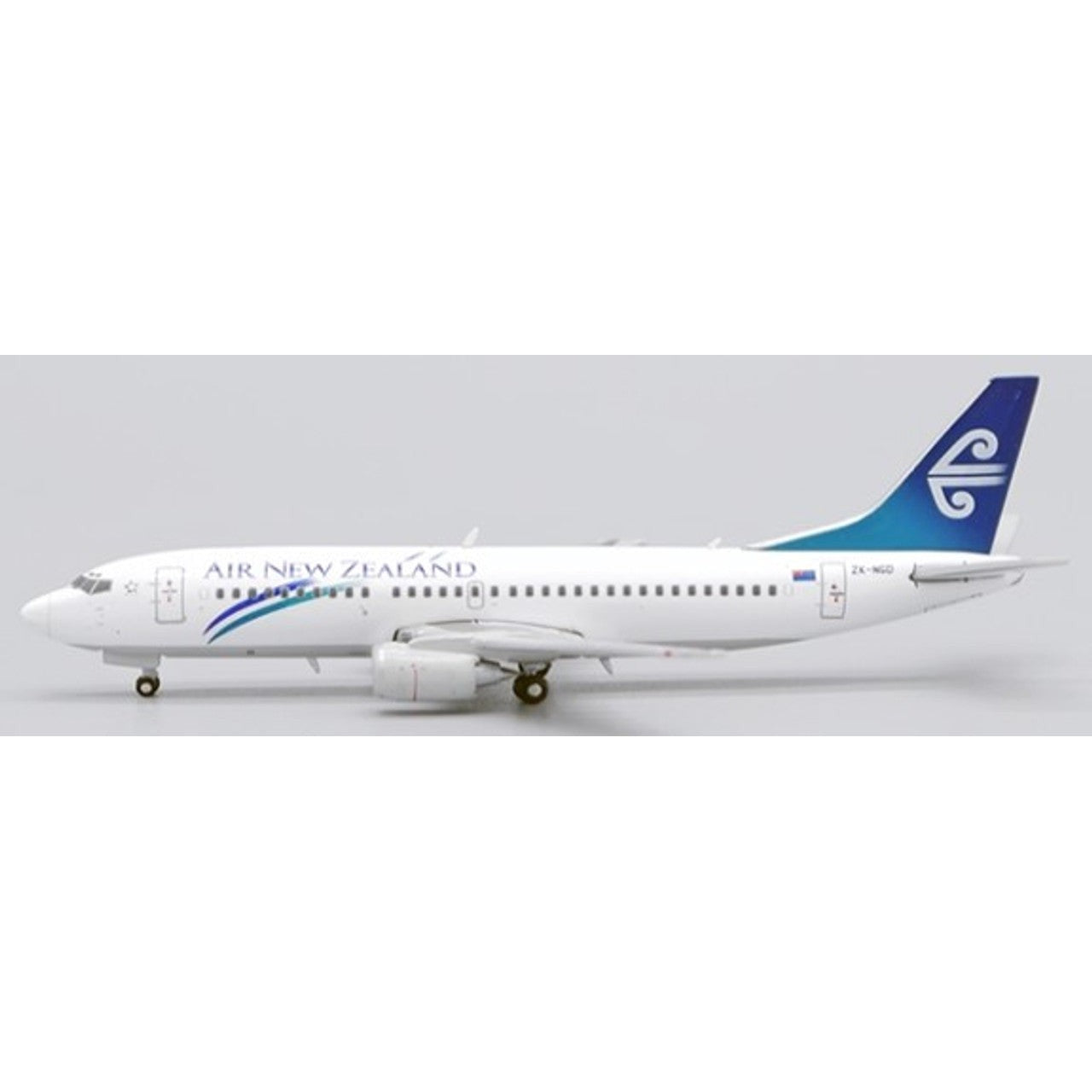 JC Wings 1/400 Air New Zealand Boeing 737-300 Reg: ZK-NGD with Antenna
