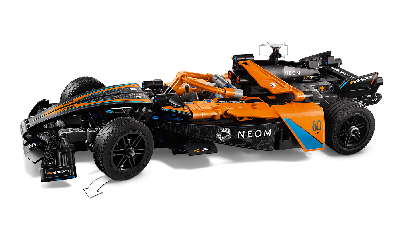 NEOM McLaren Formula E Race Car_4