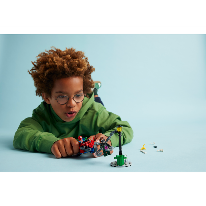 Motorcycle Chase: Spider-Man vs. Doc Ock_8