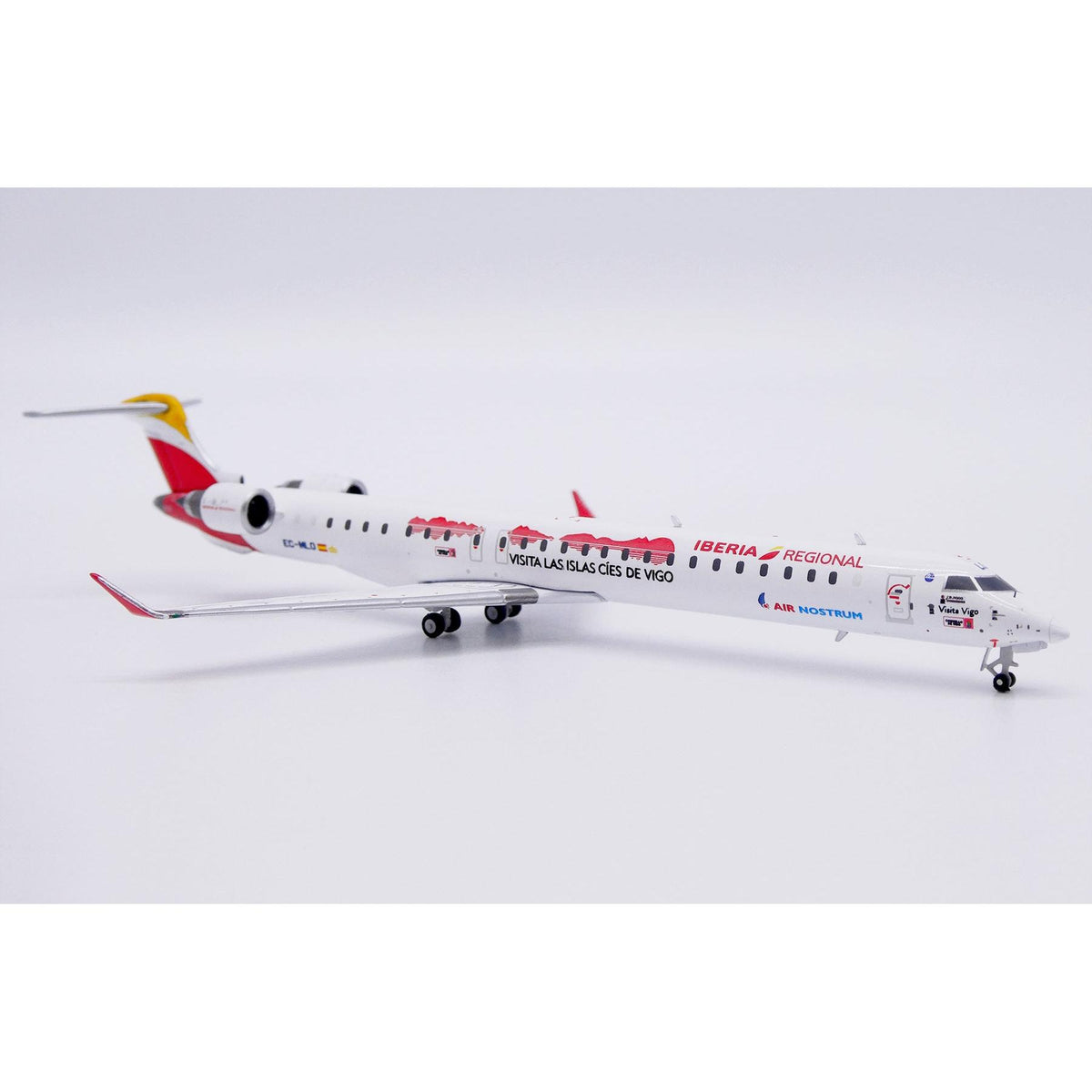 1/400 Iberia Regional (Air Nostrum) Bombardier CRJ-1000ER "Visita Vigo" Reg: EC-MLO with Antenna