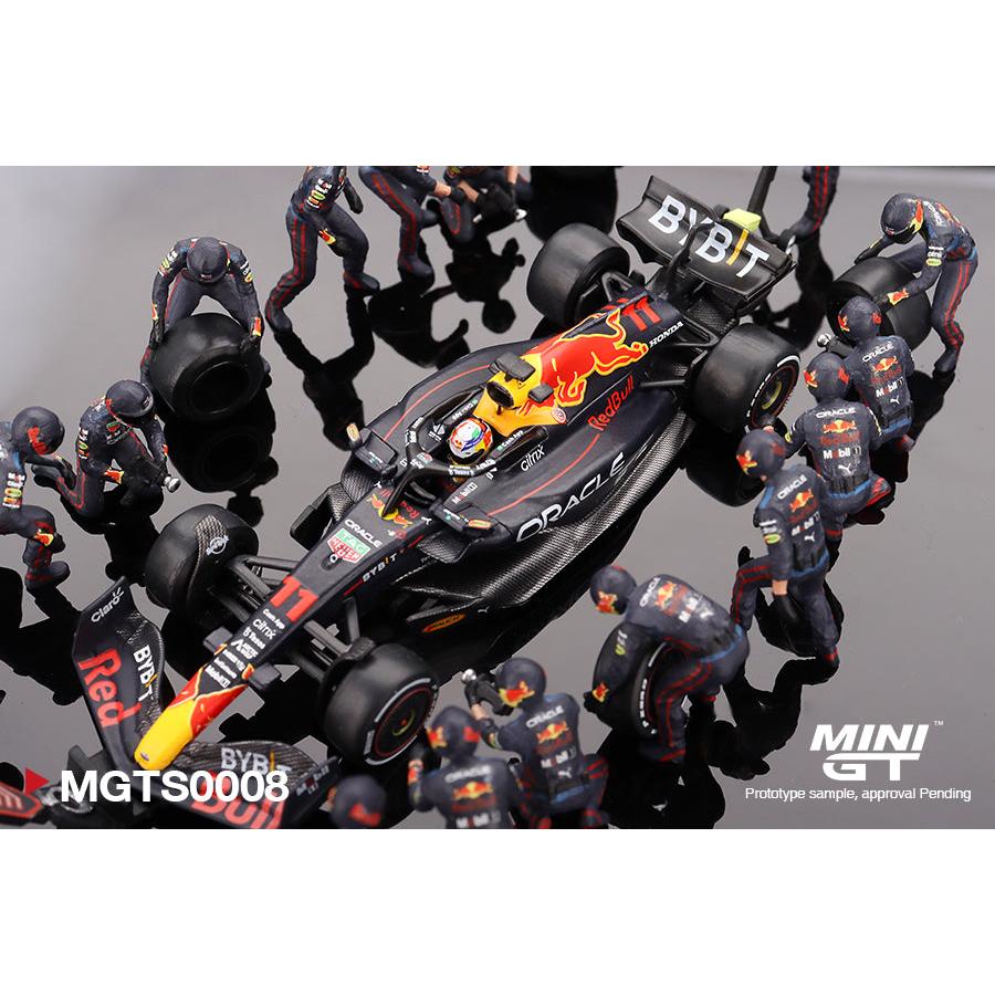 1/64 Red Bull RB18 S.Perez 2022 Abu Dhabi GP Pit Crew Set Ltd Ed. (Inc.Car)