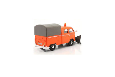 1/24 VW Type 2 (T1) Pickup with Snow Plow_2