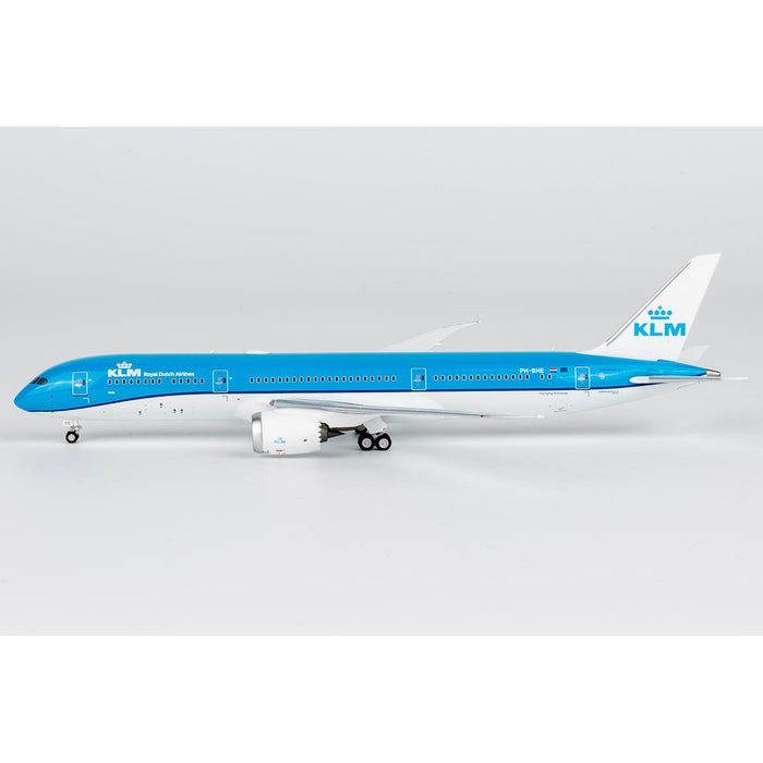 1/400 KLM Royal Dutch Airlines Boeing 787-9 Dreamliner PH-BHE Revised Current Colors Dahlia